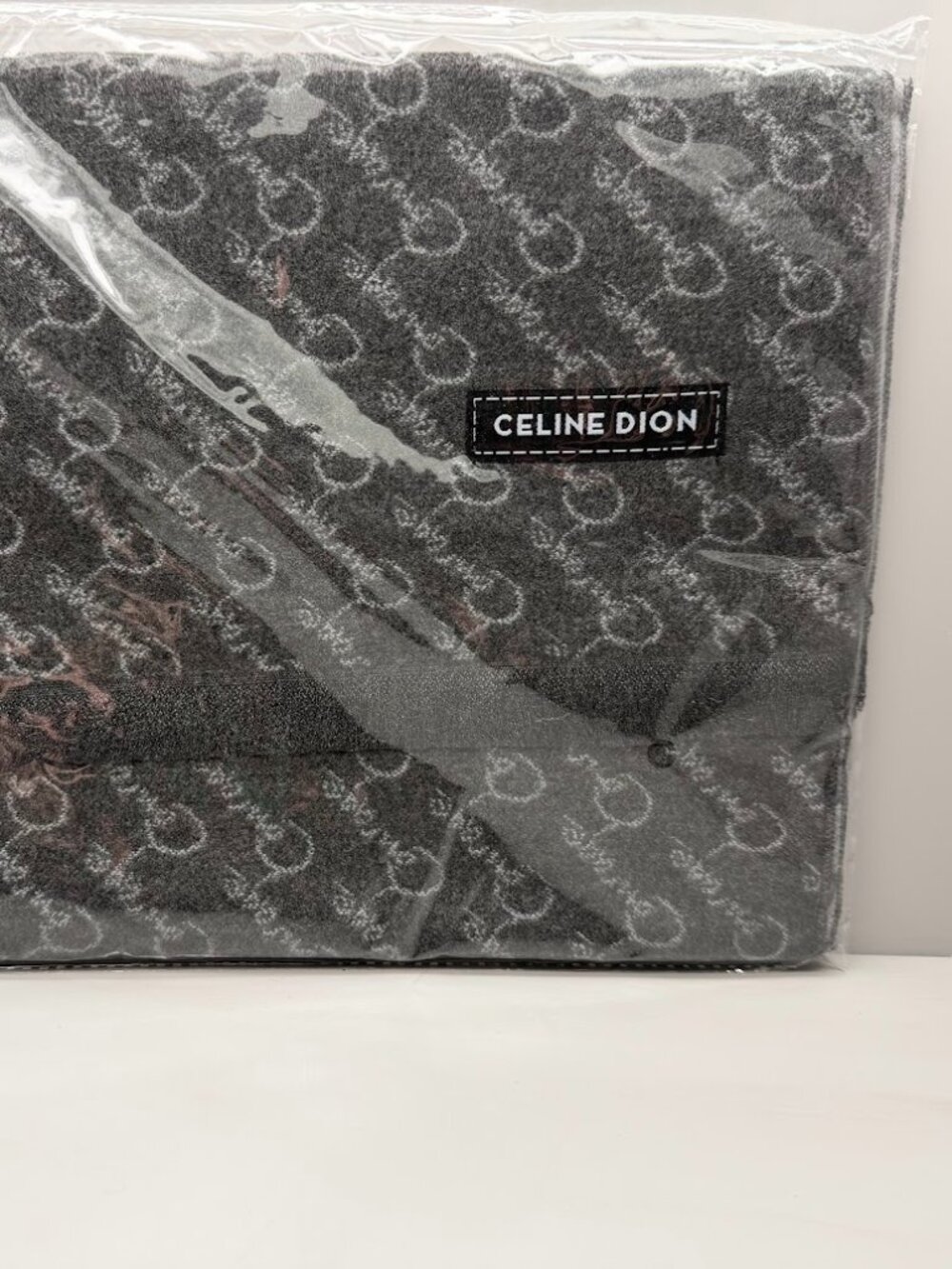 Celine Dion Official Courage Concert Tour Cashmere Scarf New Sealed
